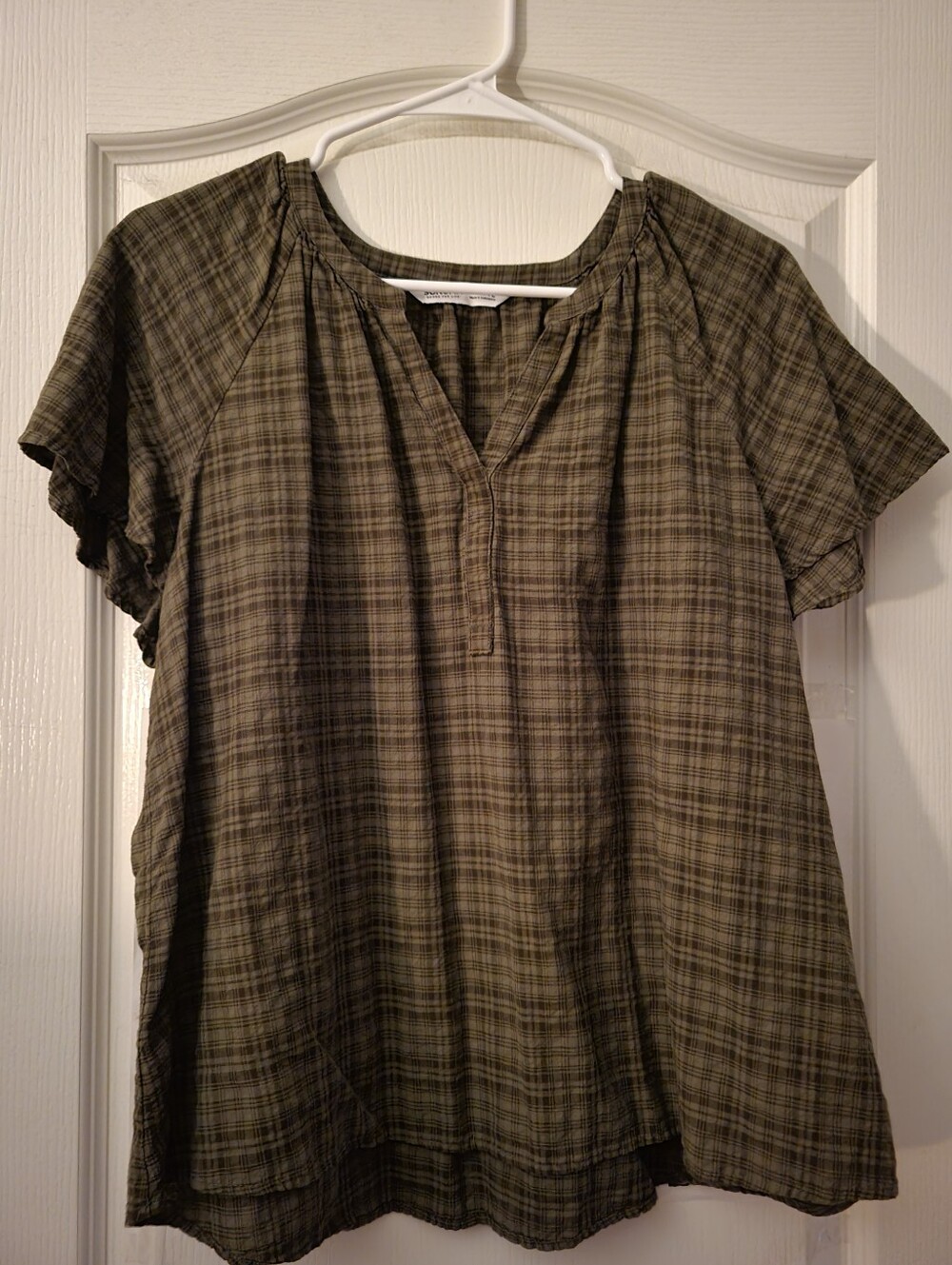 Sonoma Olive Green Plaid Short Sleeve Peasant Top